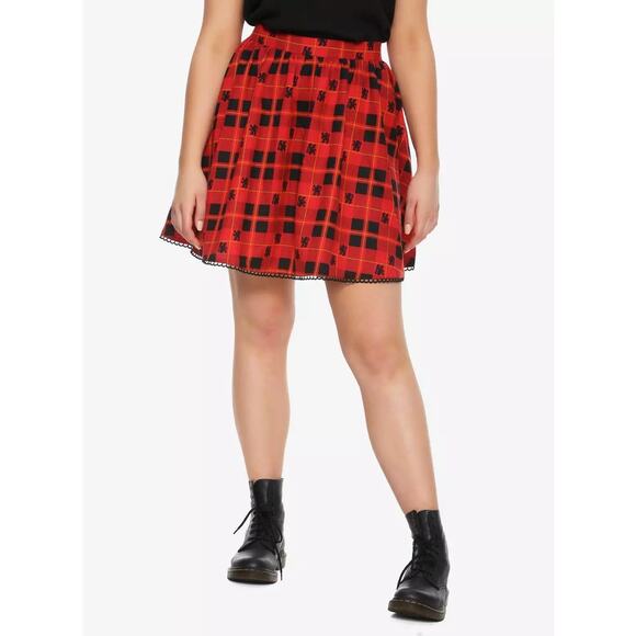 [Hot Topic] Harry Potter Red Gryffindor Plaid Mini Skirt Hogwarts Pockets Sz 2X - Picture 1 of 11